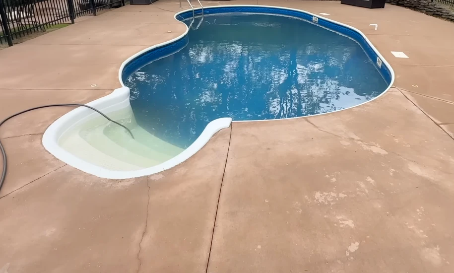 Pool deck after pressure washing, Brandon FL
